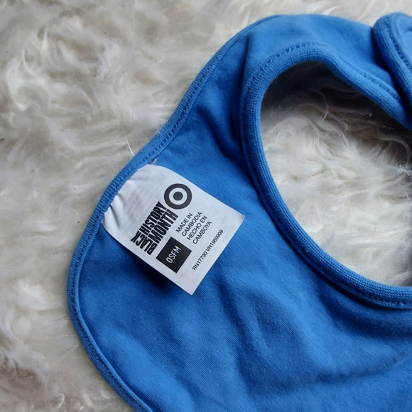 🍓 5/$5 • Target - Picture 2 of 2